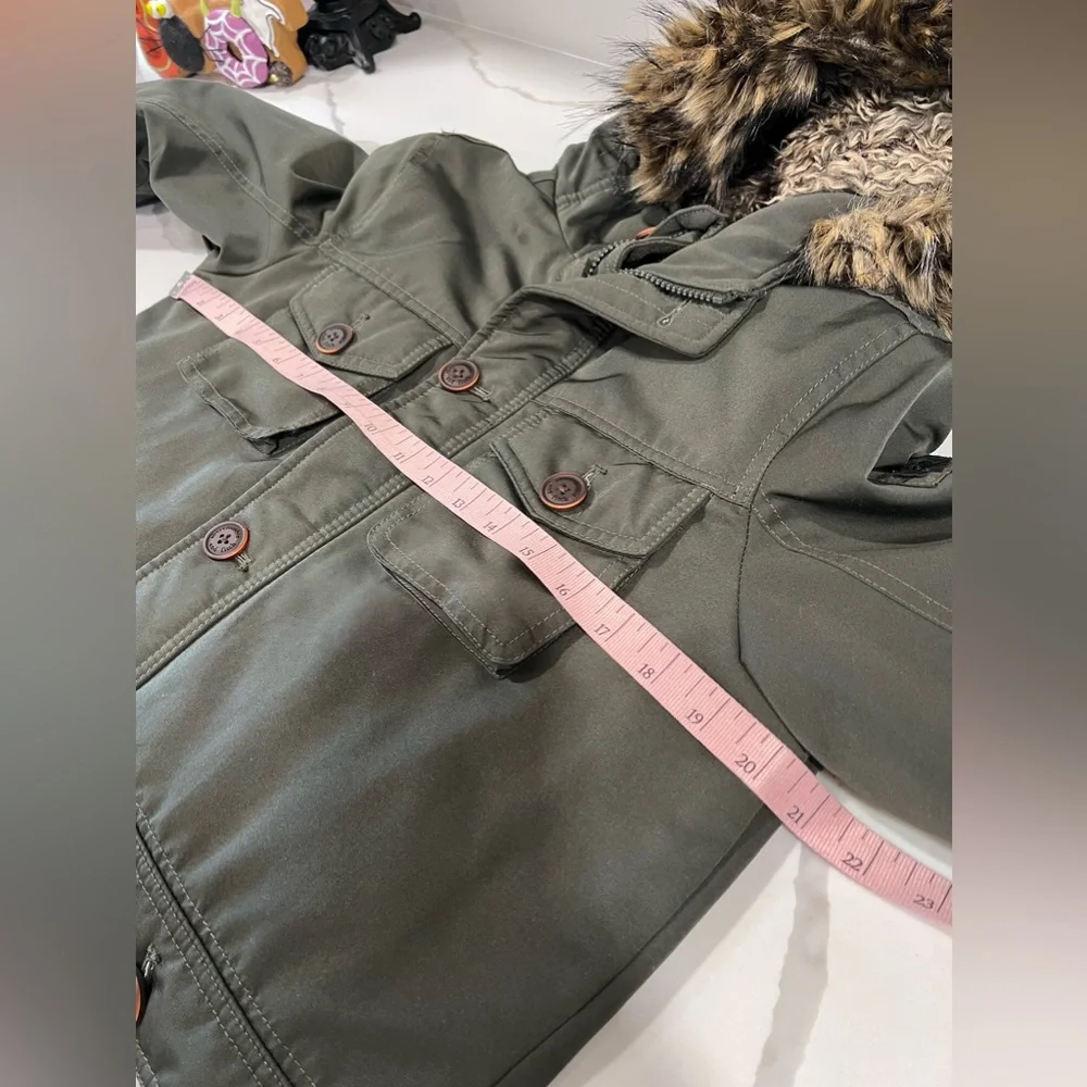 Abercrombie Kids Boys Faux Fur Utility Parka Size 13/14‎ Olive Green